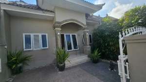 Jual Rumah Di Taman Sari Kerobokan Bali lokasi di Kuta Utara, tersedia melalui melalui situs Olx