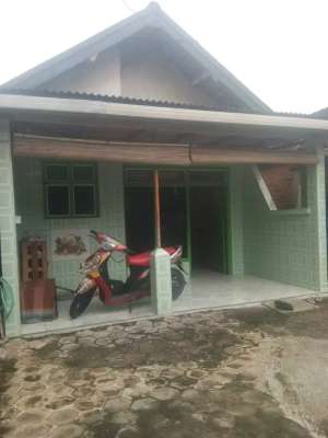 Jual Rumah Jalan Utama Karang Asem Kec Driyorejo Gresik Shm Lt 126m lokasi di Driyorejo, tersedia melalui melalui situs Olx