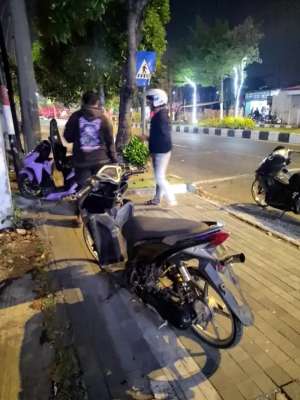 Jual bekas jual vario kzr tahun 2012,lokasi di Gedangan