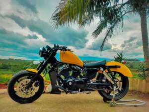 Jual bekas Kaisar Ruby 250 V Engine Magna steed shaddow,lokasi di Cibubur