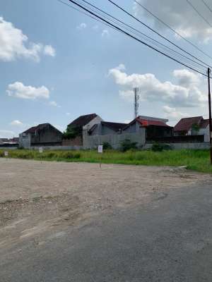 Kavling Strategis Colomadu, Lingkungan Premium SHM lokasi di Laweyan, tersedia melalui melalui situs Olx