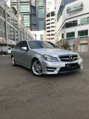 Jual bekas Km 67rb Mercedes Benz C250 AMG Th 2011 Facelift Silver On Red Interior,lokasi di 
