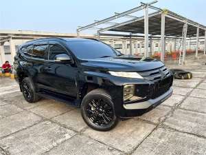 Jual bekas Km Low 40ribu Record MITSHUBISHI PAJERO SPORT DAKAR 4x2 AT 2023,lokasi di 