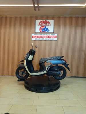 Jual bekas KREDIT DP 500 SCOOPY FASHION 2021 PLAT JAKSEL,lokasi di Pancoran Mas