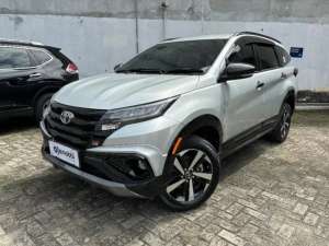 Jual bekas Like New Toyota Rush 1.5 GR Sport Bensin-MT 2024,lokasi di 