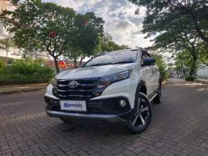 Jual bekas Low Angsuran Toyota Rush 1.5 GR Sport Bensin-MT 2021 FAD,lokasi di 