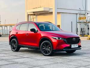 Jual bekas MAZDA CX5 KURO 2023, MERAH, KM LOW 15rb PAJAK PANJANG,lokasi di 