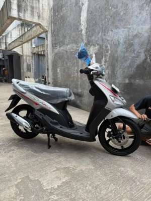 Jual bekas MIO 5TL SILVER 2007,lokasi di Curug