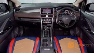 Jual bekas Mitsubishi Xpander Cross AT 2019 Abu-Abu,lokasi di Kota Bekasi