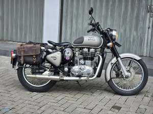 Jual bekas Moge Classic Royal Enfield 350 Gun Metal Th 2018 Modif Siap Turing,lokasi di Medan Satria