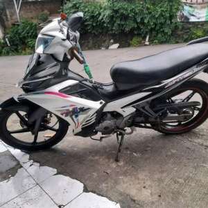 Jual bekas New Jupiter MX 2003 non kopling asli murah pemakai,lokasi di Depok