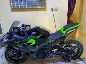Jual bekas NINJA 250 FI MDP KEYLESS 2019,lokasi di Tangerang