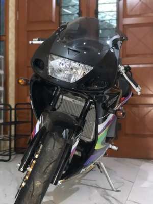 Jual bekas Ninja rr 2002 build up thailand,lokasi di Lengkong