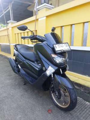 Jual bekas Nmax 2019 hitam doff surat lengkap,lokasi di Cinere
