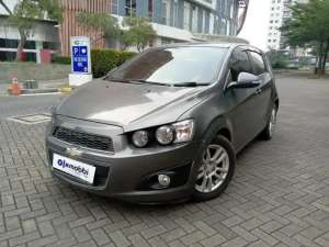 Jual bekas OLXMOBBI DP Rendah Chevrolet Aveo 1.4 Bensin-AT 2014 KSMSSS,lokasi di 