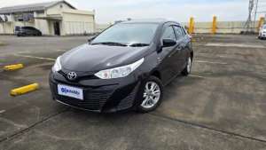 Jual bekas OLXMOBBI DP RENDAH Toyota Yaris 1.5 E Bensin-AT 2018 STYMVI,lokasi di 