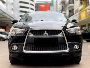 Jual bekas Outlander PX AT 2013 2014,lokasi di 