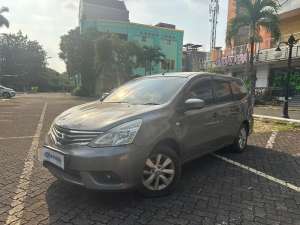 Jual bekas Pajak Panjang - Nissan Grand livina 1.5 SV Facelift Bensin-MT 2013,lokasi di 