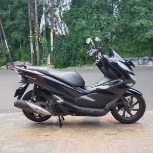 Jual bekas PCX Non ABS 2018 Gress Bagus,lokasi di Kebayoran Lama