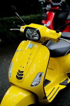 Jual bekas PIAGGIO VESPA MATIC VESPA S 125 IGET FACELIFT 2023,lokasi di Bekasi Utara