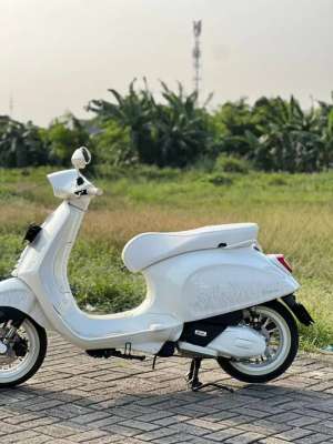 Jual bekas PIAGGIO VESPA SPRINT LIMITED JUSTIN BIEBER 2022 WHITE,lokasi di Jagakarsa
