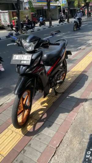Jual bekas Revo cw thn 2015 plat AB kota,lokasi di Banguntapan