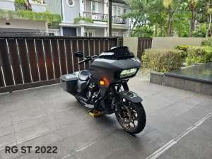Jual bekas ROAD GLIDE ST 117ci,lokasi di Kebayoran Lama