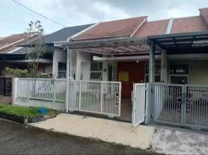 Rumah 1 Lantai Cluster Puri Cisaranten Arcamanik Bandung lokasi di Arcamanik, tersedia melalui melalui situs Olx