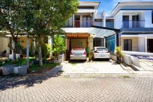 Rumah 2 Carport Strategis 16 Mnt ke Living World Alam Sutera J-15885 lokasi di Serpong Utara, tersedia melalui melalui situs Olx