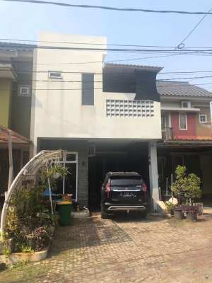 RUMAH 2 LANTAI GELAGAH PURI PISANGAN CIRENDEU TANGERANG SELATAN lokasi di Ciputat, tersedia melalui melalui situs Olx