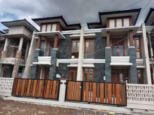 Rumah 2 Lt Nyaman di Margahayu Raya Ciwastra Buahbatu dkt RS Al Islam lokasi di Antapani (Cicadas), tersedia melalui melalui situs Olx