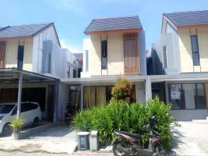Rumah 2 Lt SHM 10 Mnt ke RSAU dr. M. Hassan Toto Dibantu KPR J-34112 lokasi di Ranca Bungur, tersedia melalui melalui situs Olx