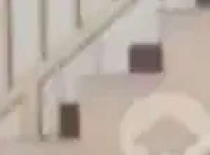 Rumah 3 Lantai Bagus SHM di Grand Poris, Tangerang lokasi di Tangerang, tersedia melalui melalui situs Olx