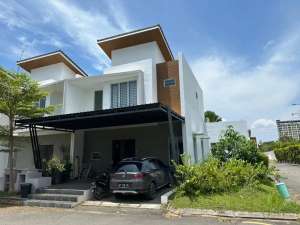 Rumah AZURE BAY HOOK BATAM CENTER lokasi di Sei/Sungai Beduk, tersedia melalui melalui situs Olx