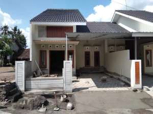 Rumah Baru Desain Modern Siap Huni 4 Unit Dawung Selomartani lokasi di Kalasan, tersedia melalui melalui situs Olx