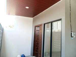 Rumah Baru model Scandinavian Strategis Colomadu Karanganyar lokasi di Colomadu, tersedia melalui melalui situs Olx