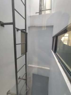 Rumah Cantik Double Decker di Lavon Viridia Tangerang 1K8000SO lokasi di Tigaraksa, tersedia melalui melalui situs Olx