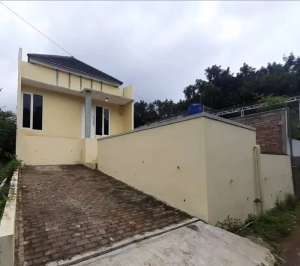 Rumah di Gedawang Banyumanik Semarang, Dekat ke Kalurahan Gedawang lokasi di Banyumanik, tersedia melalui melalui situs Olx