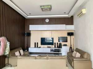 Rumah Komplek Cemara Asri Jl. Katalia Full Furnish lokasi di Medan Area, tersedia melalui melalui situs Olx