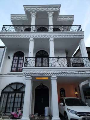 Rumah mewah cluster Antapani 2,99 M ada kolam renang lokasi di Antapani (Cicadas), tersedia melalui melalui situs Olx