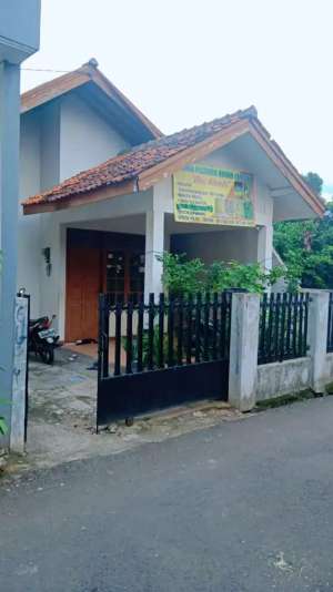 Rumah Minimalis LT 142 Dekat Gerbang Tol Kunciran 3 Siap Huni J-31581 lokasi di Serpong Utara, tersedia melalui melalui situs Olx