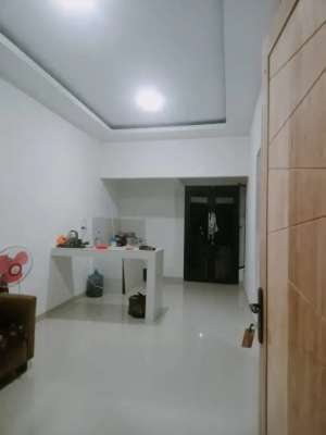 RUMAH MODERN HARGA MURAH KUALITAS TERJAMIN ANTI BANJIR lokasi di Limo, tersedia melalui melalui situs Olx