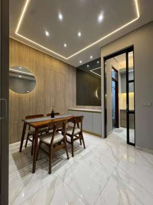 Rumah Ruko FULL FURNISHED Langka Siap Huni. Tengah Kota. Free design. lokasi di Lengkong, tersedia melalui melalui situs Olx