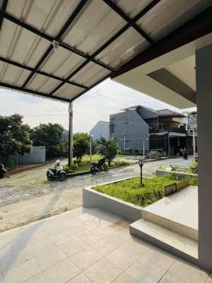 Rumah second tampak baru Meruyung Depok lokasi di Cinere, tersedia melalui melalui situs Olx