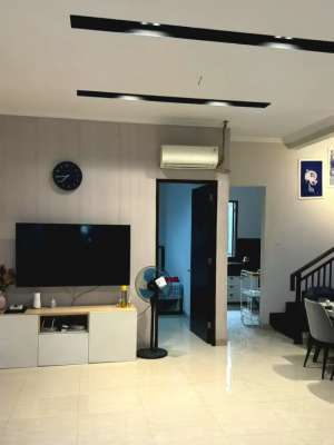 Rumah Secondary Non Cluster Di Jati Asih Bekasi Turun Harga lokasi di Jatiasih, tersedia melalui melalui situs Olx