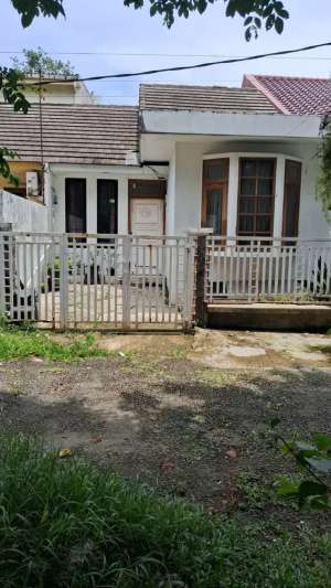 Rumah SHM 15 Mnt ke Gerbang Tol Sentul Barat Siap KPR J-32922 lokasi di Kemang, tersedia melalui melalui situs Olx