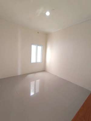 Rumah SHM 2 Lt Strategis 15 Mnt ke Mall Teraskota Dibantu KPR J-32242 lokasi di Serpong Utara, tersedia melalui melalui situs Olx