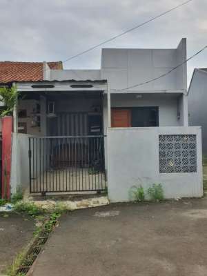 Rumah siap huni Lt.65 Lb.50, Suka karya, Ciputat. 500jt lokasi di Ciputat, tersedia melalui melalui situs Olx