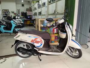 Jual bekas SCOOPY 2017 PROMO MERDEKA MURAH,lokasi di Lowokwaru