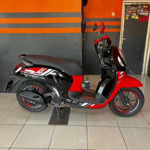 Jual bekas Scoopy fi taun 2022,lokasi di Bojongsari